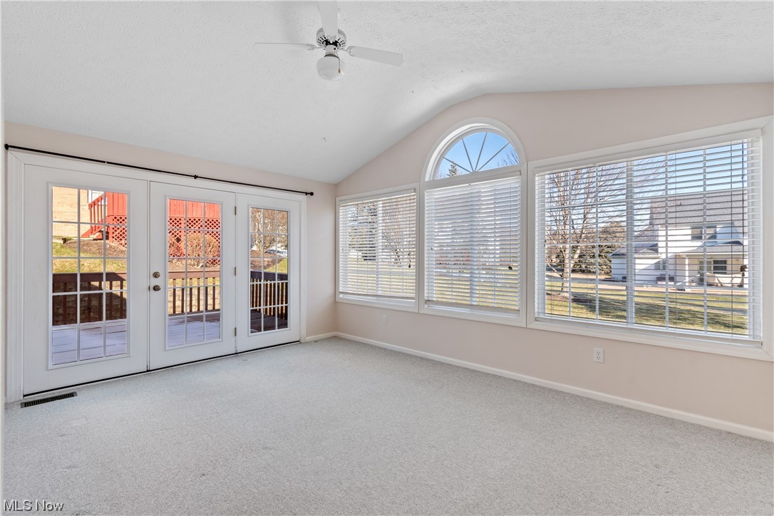 Villas/Bob-O-Link Condo - Residential