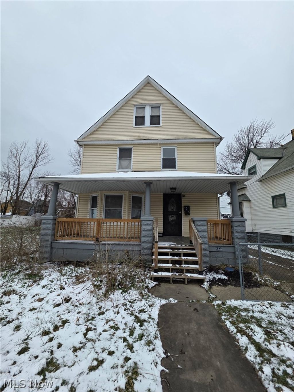 Photo of 4230 E 126th Street, Cleveland, OH 44105 (MLS # 5194898)