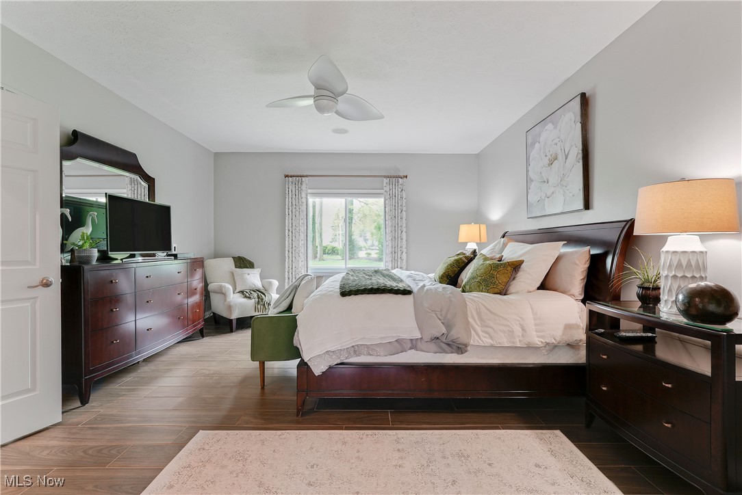 344 Cheyenne Falls Drive, Avon Lake, Ohio image 19
