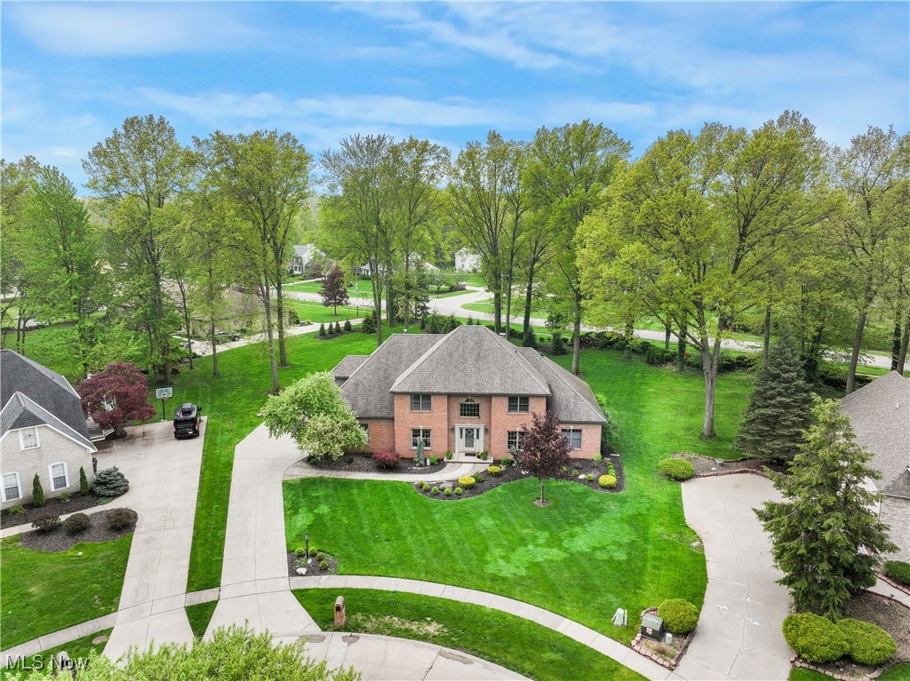 344 Cheyenne Falls Drive, Avon Lake, Ohio image 43