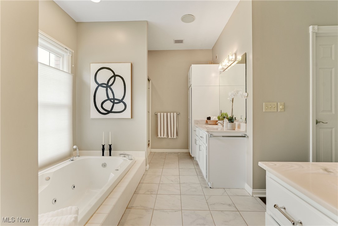344 Cheyenne Falls Drive, Avon Lake, Ohio image 23