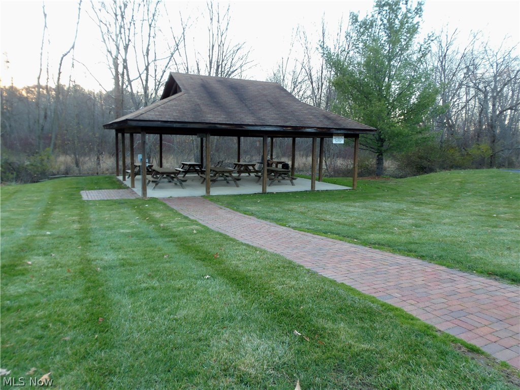 Tuscarawas Park Condo - Residential