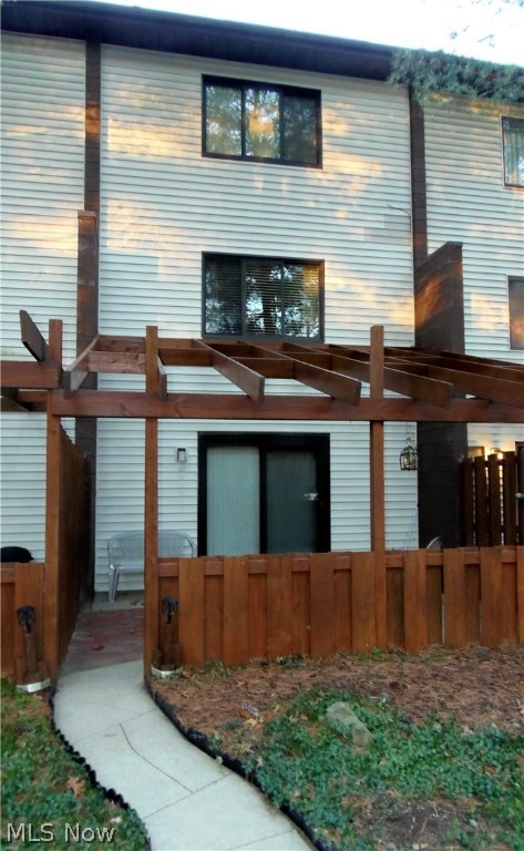 Tuscarawas Park Condo - Residential