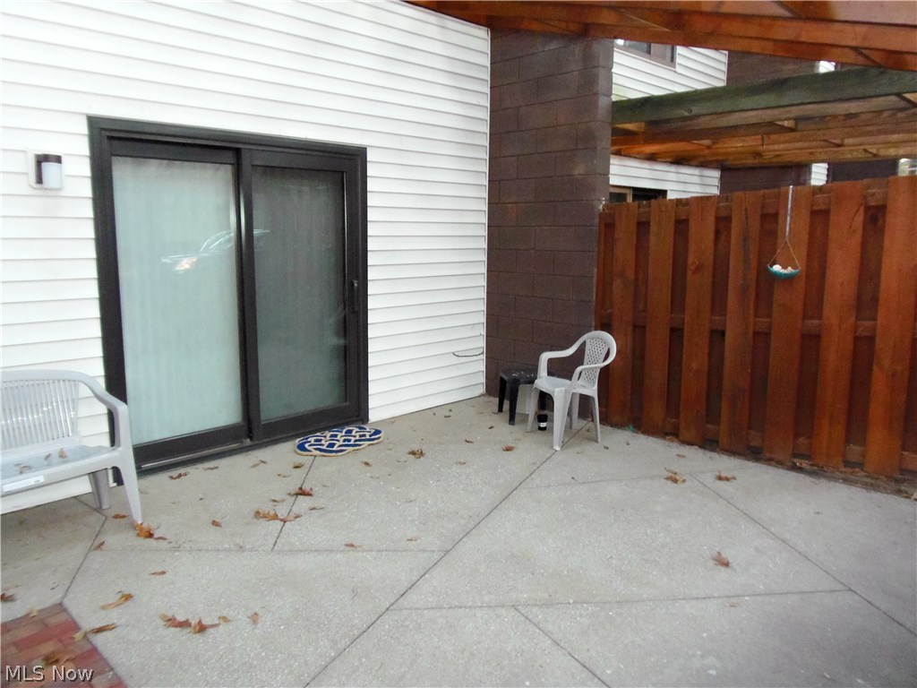 Tuscarawas Park Condo - Residential