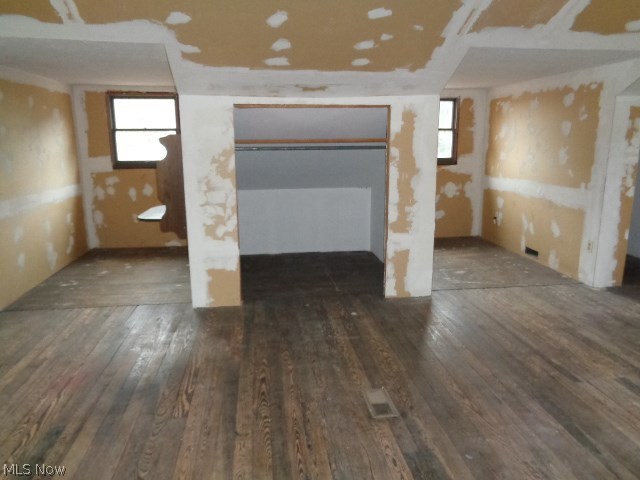 Crawford Land Companys 06 - Residential