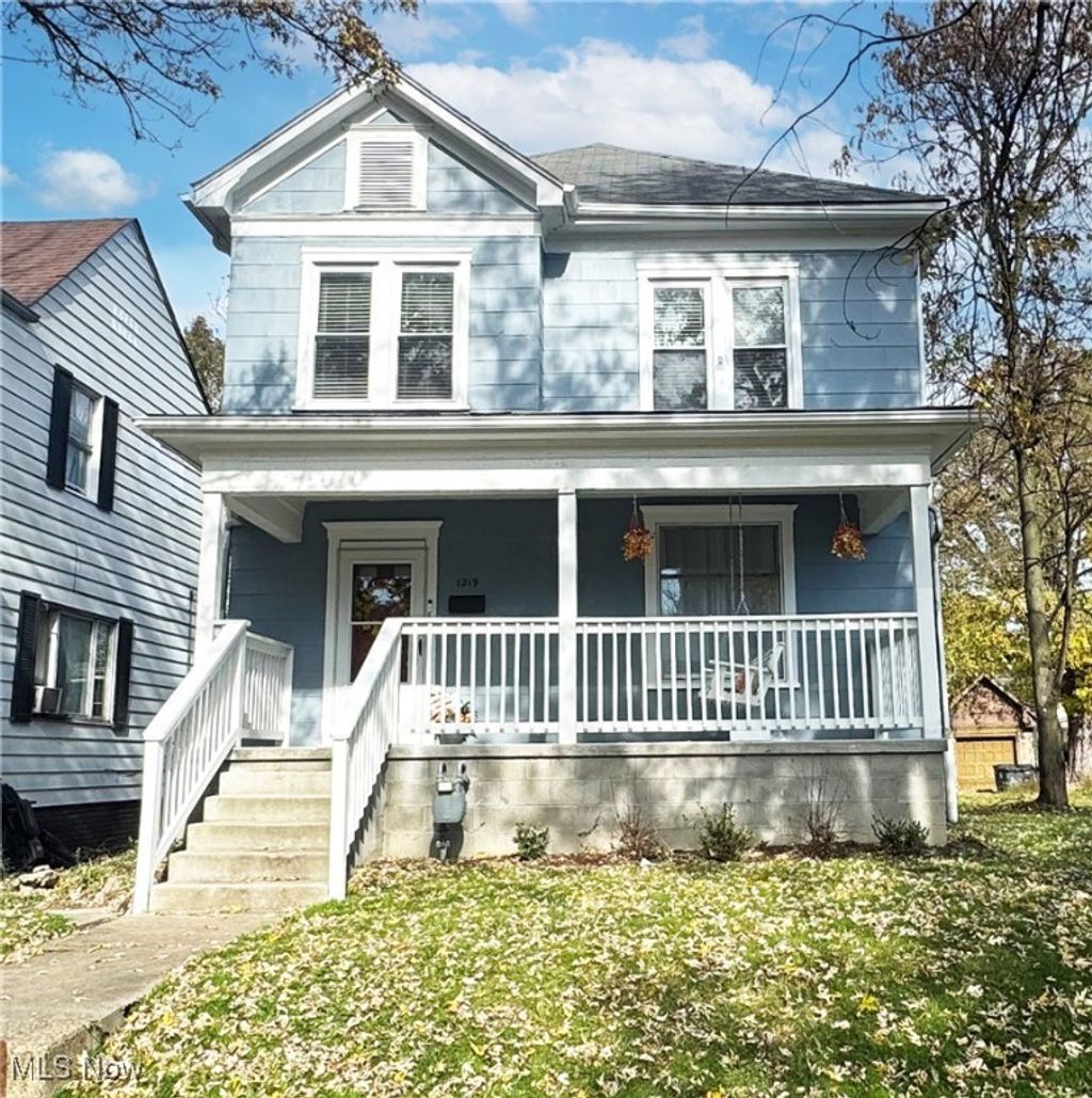 Photo of 1219 Oregon Avenue, Steubenville, OH 43952 (MLS # 5170076)