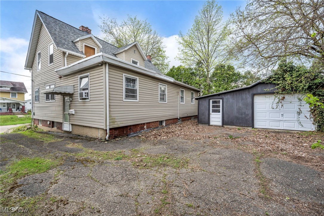 3207 6th Street, Canton, Ohio image 4