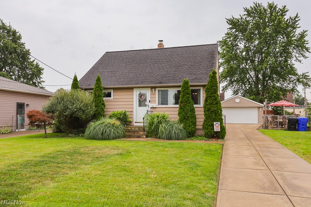 Welcome to your new home! This cozy Cape Cod is settled in a quiet neighborhood. Pride of ownership comes to mind when you see how well this home has been maintained.
Beautiful Kitchen With Stainless Steel Appliances, lots of cabinets and an open Breakfast Bar *Updated Baths with Tile Floors*Finished Basement*Updated Breaker Box*Extra Wide Lot*Fully Fenced-in Back Yard* Low maintenance home. *Roof 2011 Great Location* with convenient access to I 71 and 480. Hurry!!!