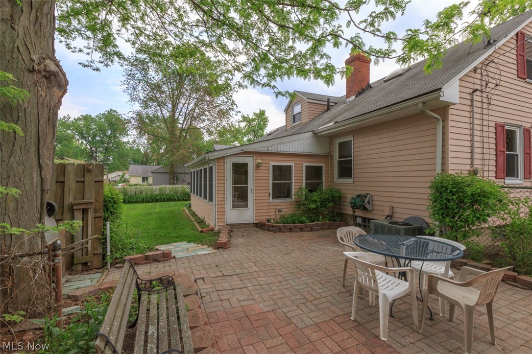 Chagrin Harbor Beach - Residential