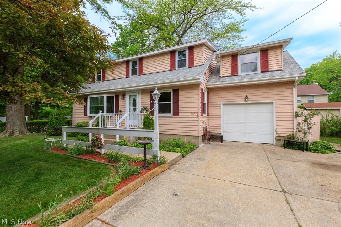 Chagrin Harbor Beach - Residential