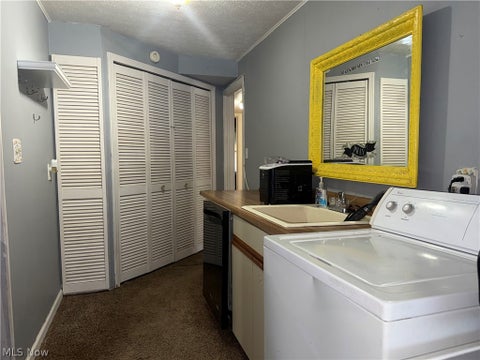 Tiny photo for 858 Independence Avenue, Akron, OH 44310 (MLS # 5252167)