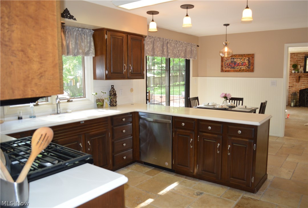 Fairlawn Village Heights - Residential