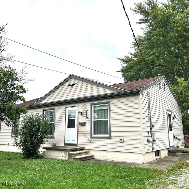 549 Caroline Avenue, Hubbard, Ohio image 27