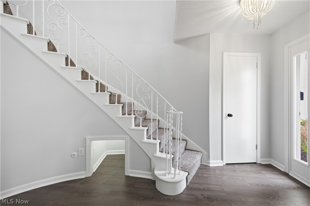 Meadowlawn - Residential