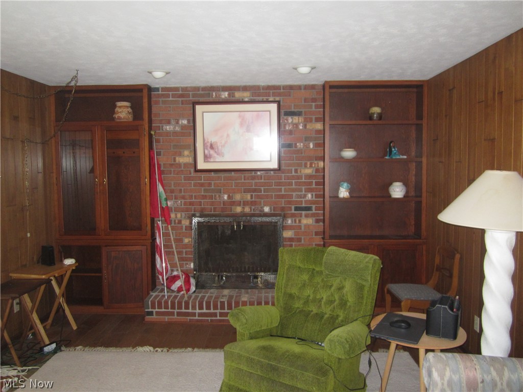 Village/Grandview - Residential