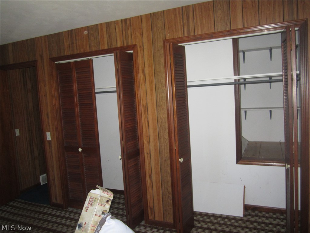 Village/Grandview - Residential