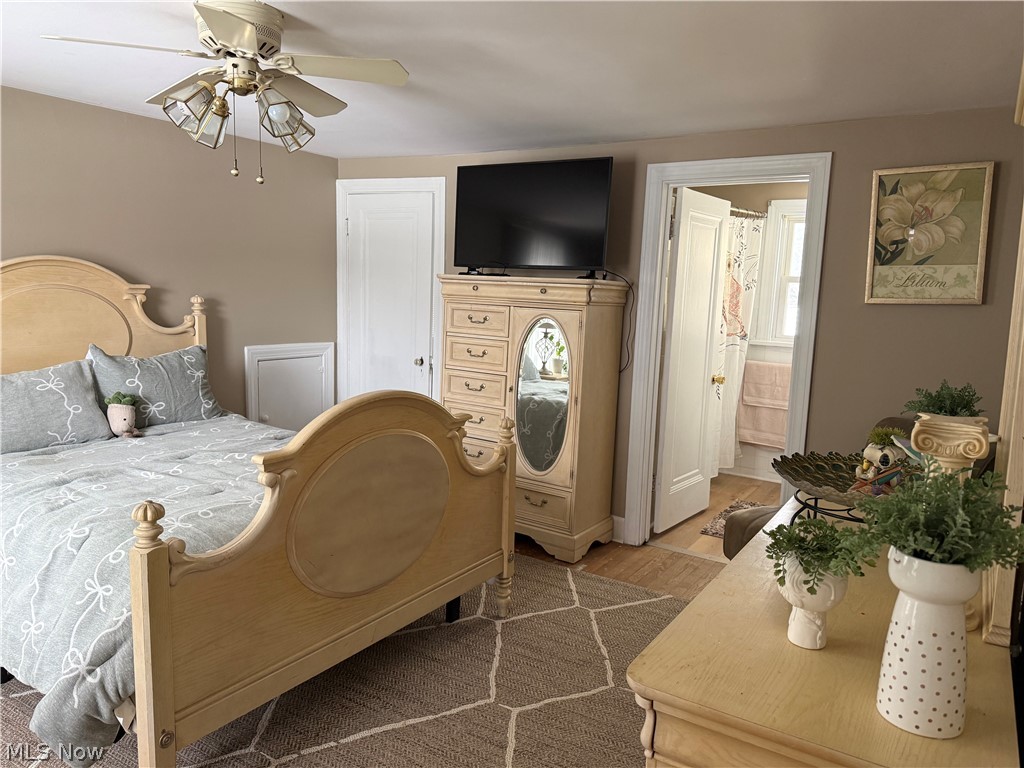 Crescent Drive 02 - Residential