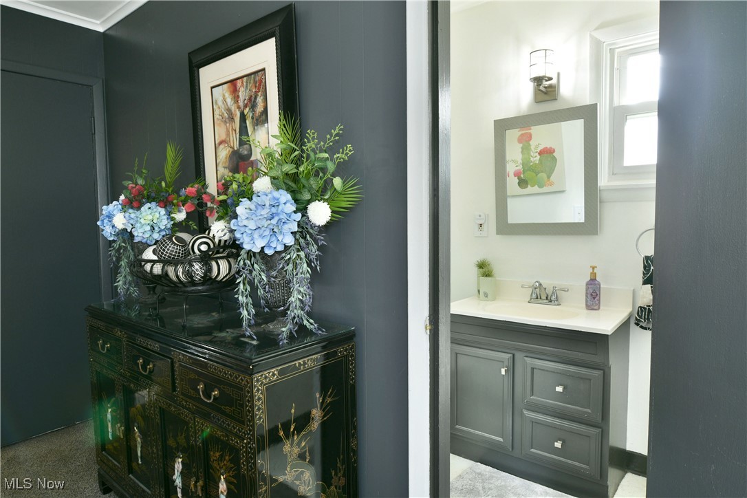 Crescent Drive 02 - Residential