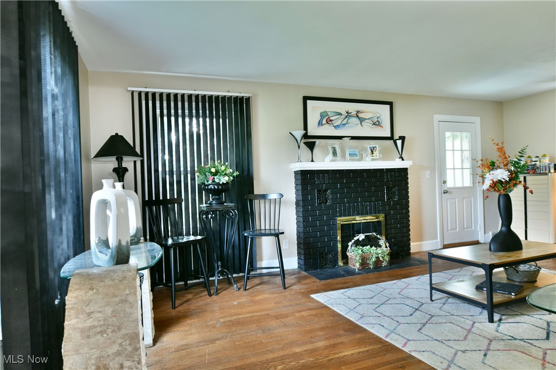 Crescent Drive 02 - Residential