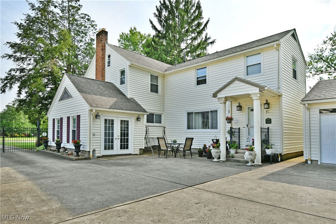 Crescent Drive 02 - Residential