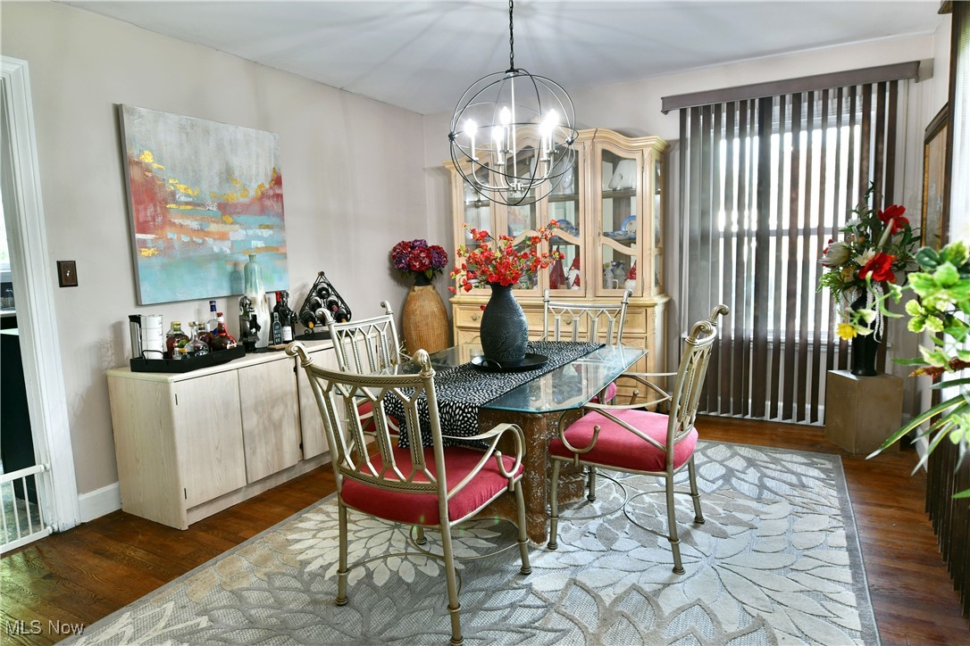 Crescent Drive 02 - Residential