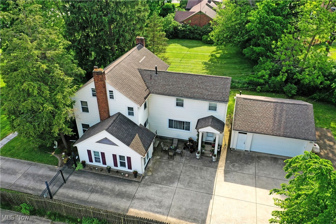 Crescent Drive 02 - Residential