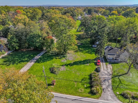 Tiny photo for 37670 Lake Shore Boulevard, Eastlake, OH 44095 (MLS # 5254528)