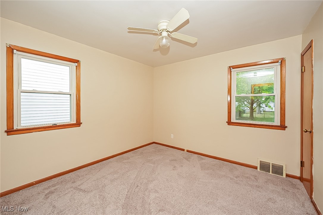 Knickerbrocker Land Cos Burkl - Residential