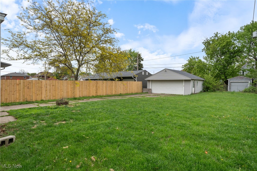 231 Delaware Avenue, Lorain, Ohio image 22