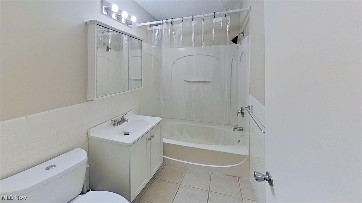 Beverly Hills Apartments - Residential Lease