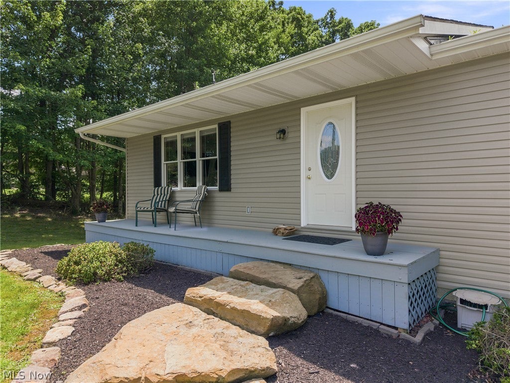 4190 Waynesburg Road NW