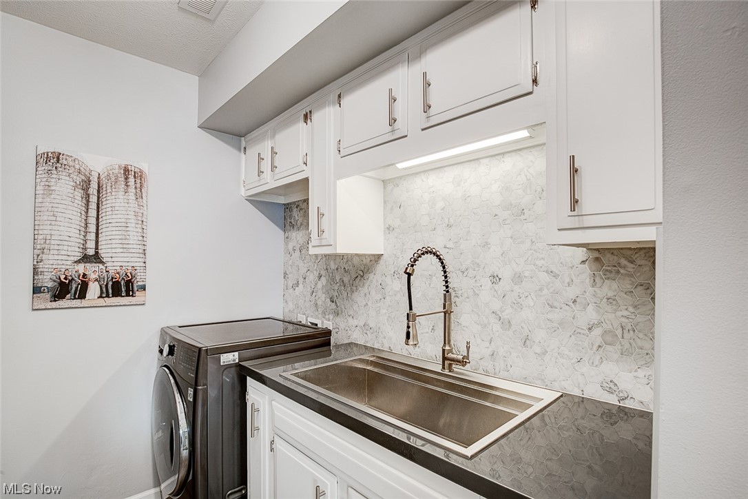 Country Club Apt Homes North Condo - Residential