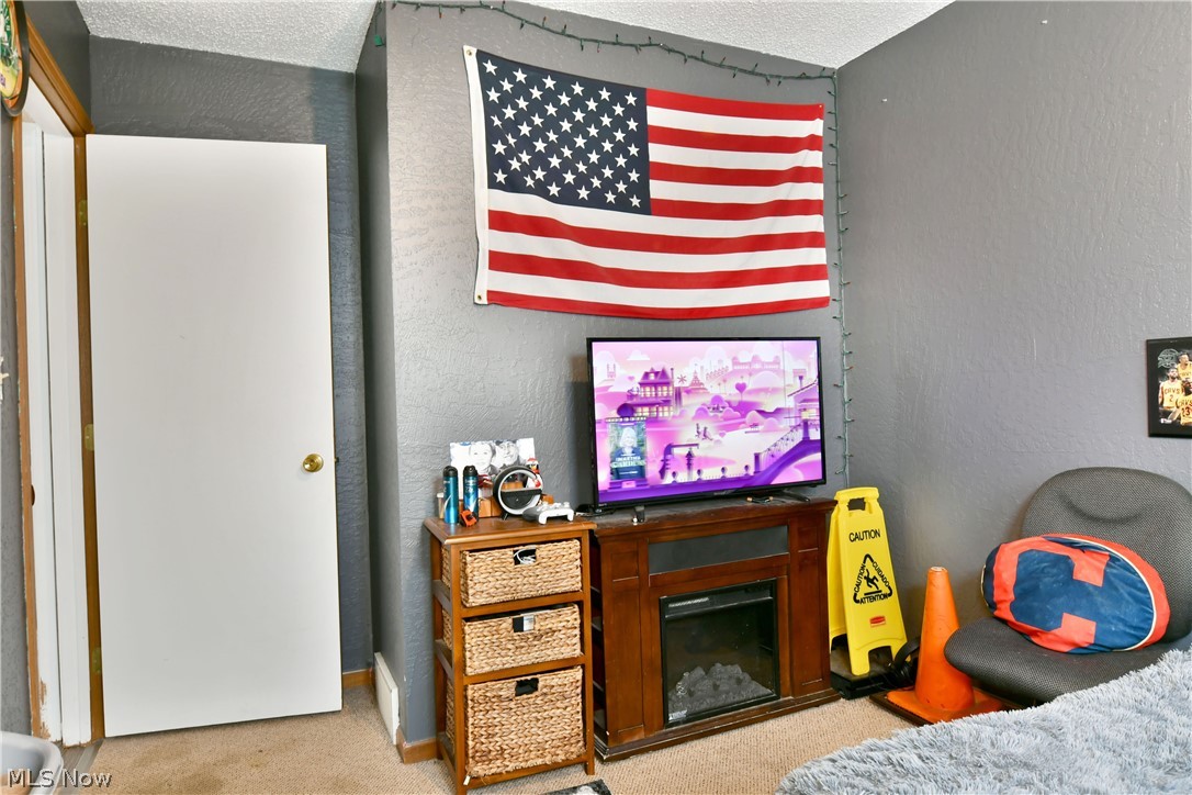 Squaw Creek Estates - Residential