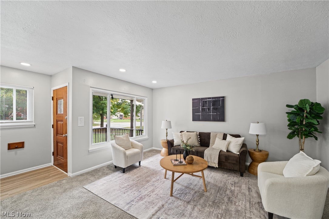 4262 W 181st Street