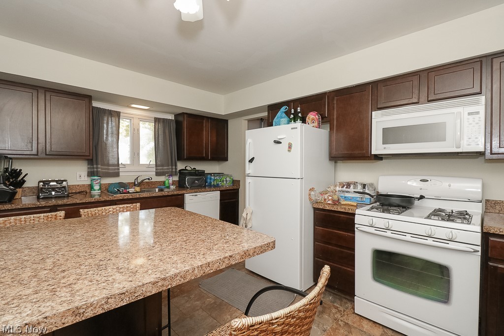 Country Club Estates - Residential