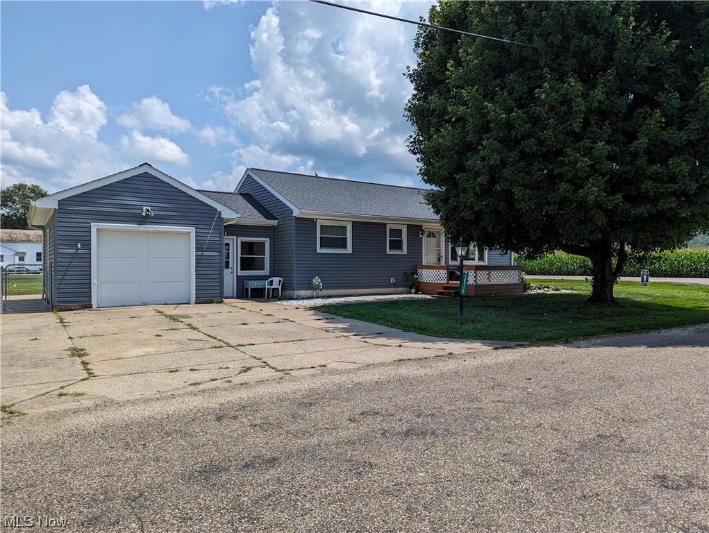Ranch home in Ridgewood schools. 2 bedroom, 1 bath, enclosed breezeway, fenced yard, partially finished basement with many updates in the last 5 years.