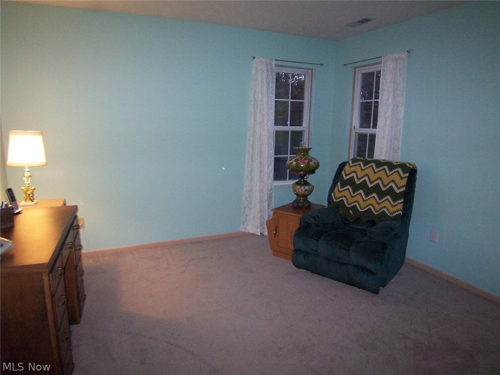 Villas/Oregon Trls Condo Ph 3 - Residential