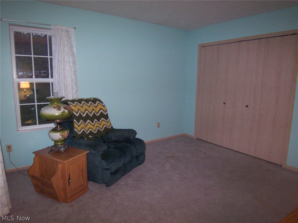 Villas/Oregon Trls Condo Ph 3 - Residential