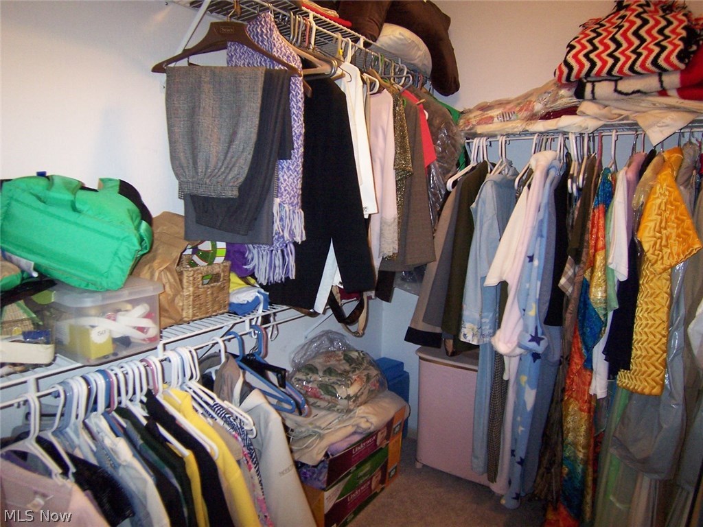 Villas/Oregon Trls Condo Ph 3 - Residential