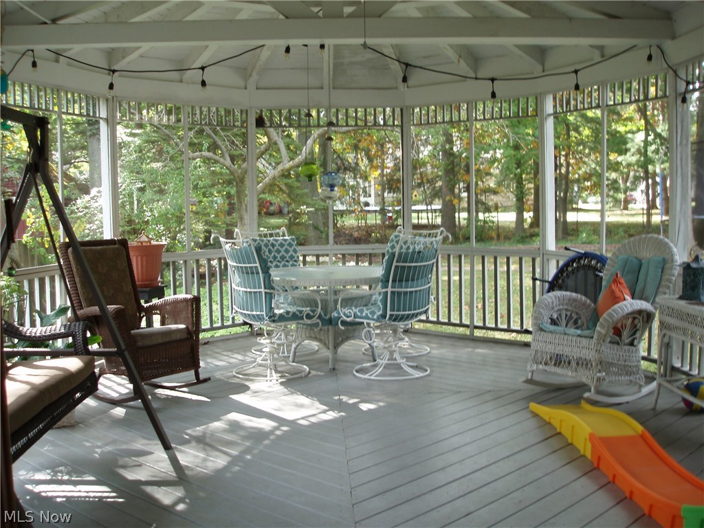 Oak Tree - Residential