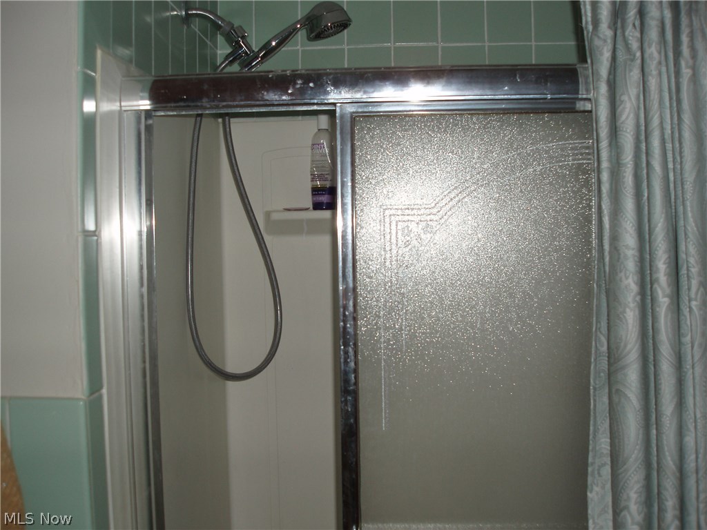 Oak Tree - Residential