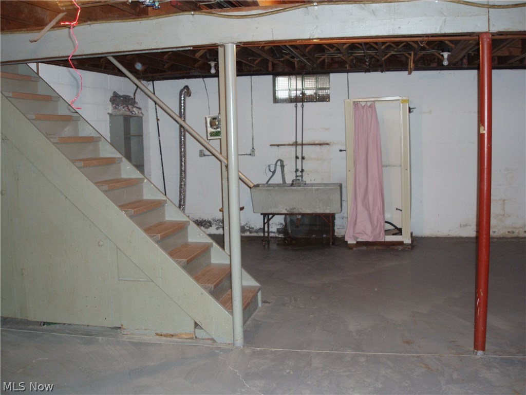 Oak Tree - Residential