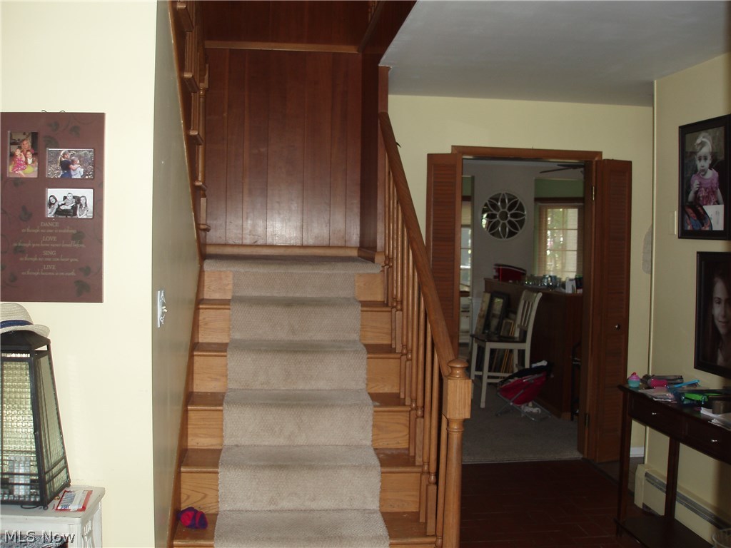 Oak Tree - Residential