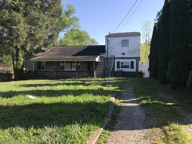Photo 1 of 7 — 13 Highland Avenue, Parkersburg, WV 26104
