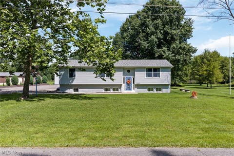 Tiny photo for 10685 Scotts Corners Road, Diamond, OH 44412 (MLS # 5239169)