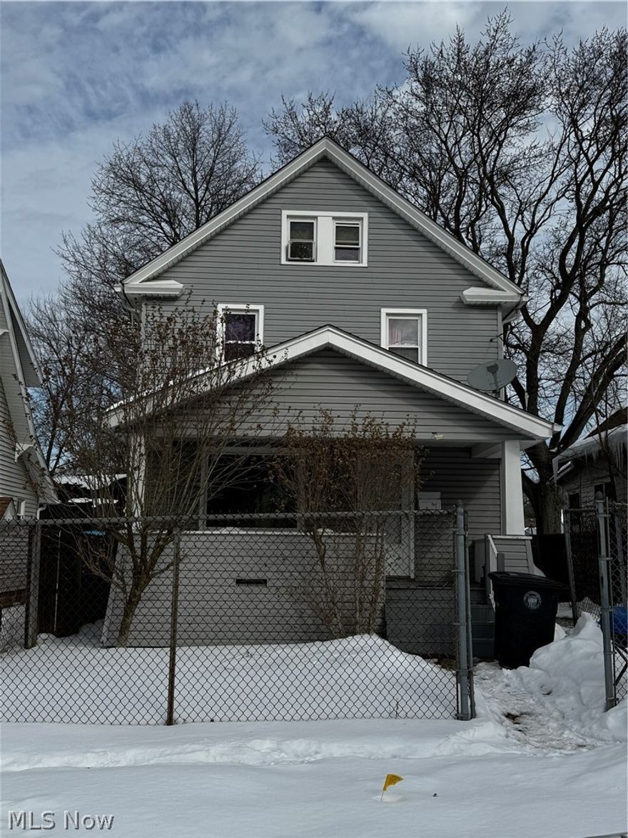Welcome to 807 Baird Street in Akron. Colonial style home with 3 bedrooms and 1 full bath. This property is full of potential and ready for its next chapter. With a little vision and TLC, it could truly shine. Whether you're an investor looking to add to your portfolio or a buyer looking to customize a home to your taste, this is a great opportunity to add value and make it your own.