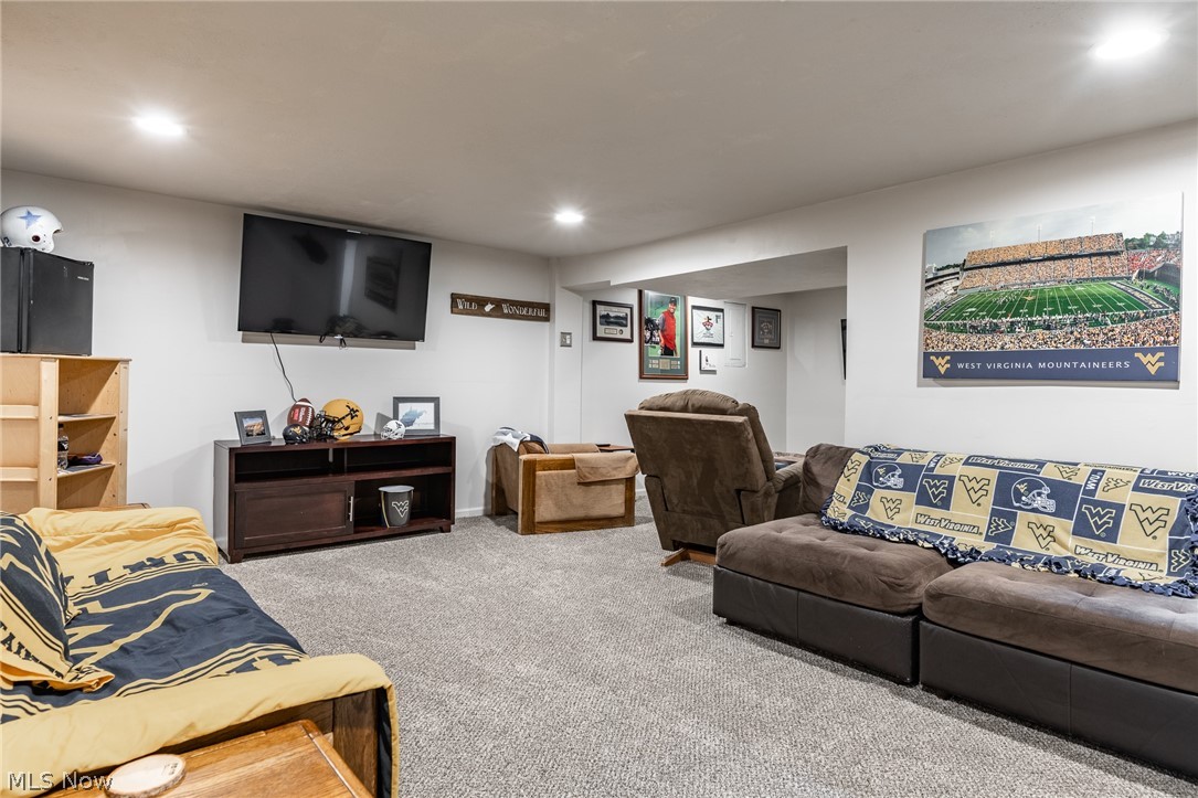 Edgelawn Adn - Residential