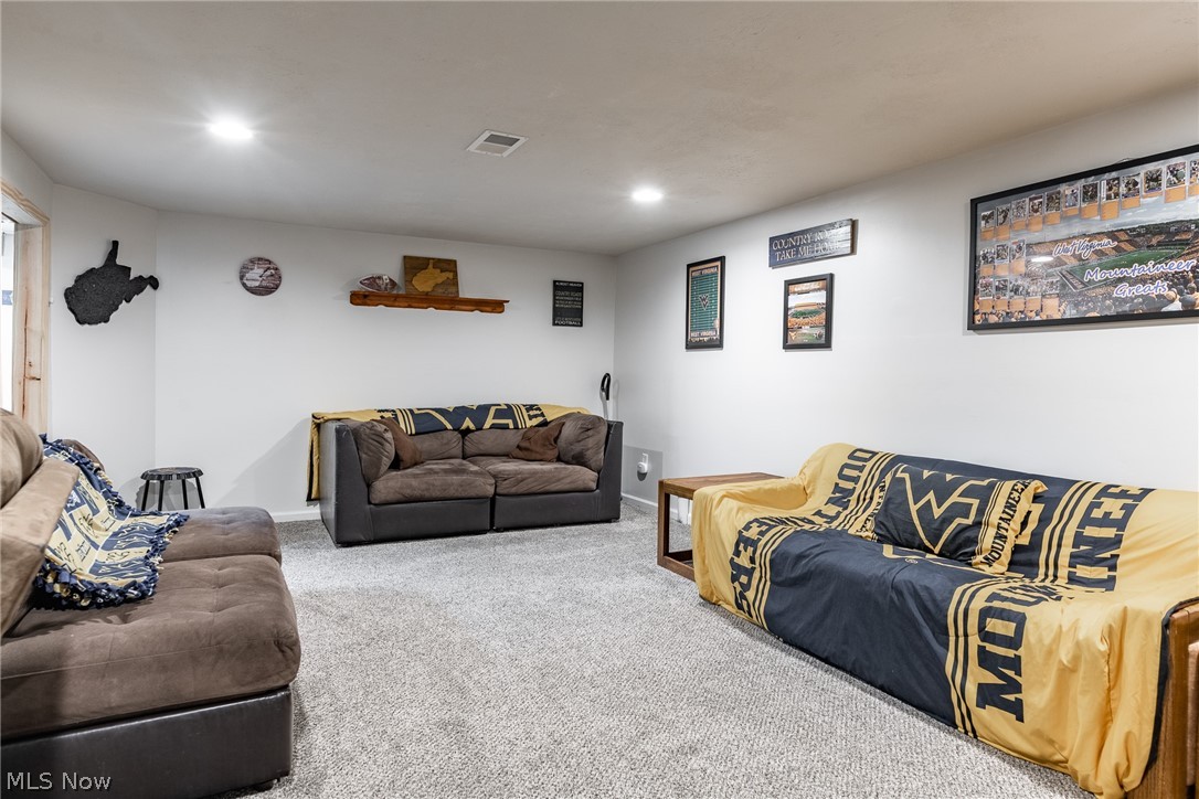 Edgelawn Adn - Residential