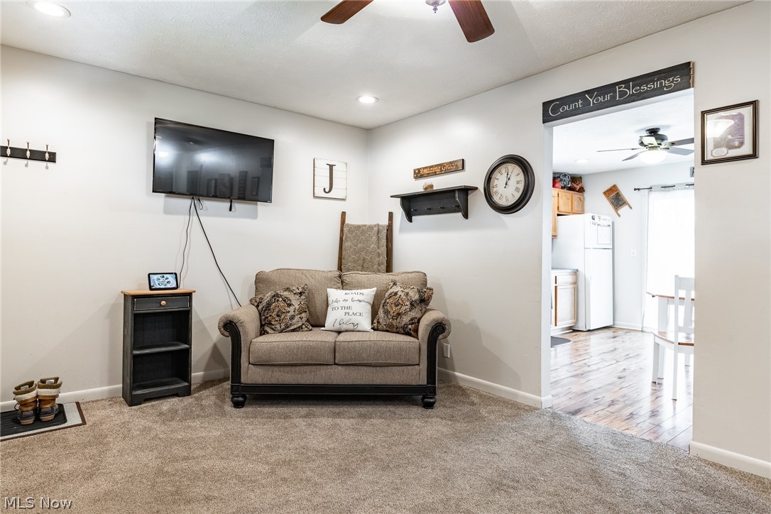 Edgelawn Adn - Residential