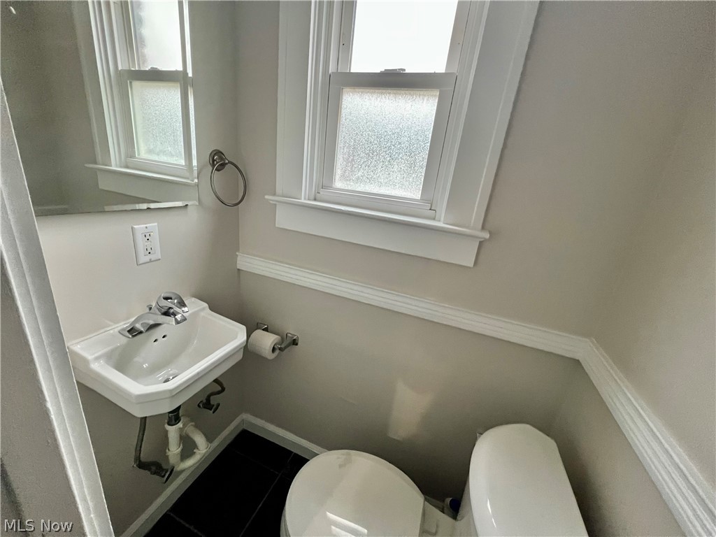 Mayfield On Belvoir Blvd - Residential Lease